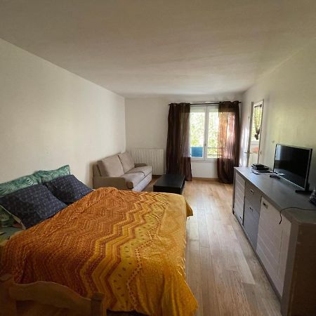 Appartement 35 M2 Creteil L Echat Eksteriør bilde